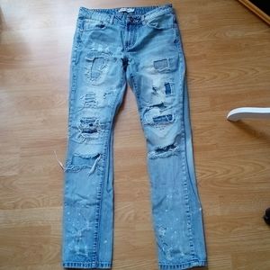 Denim House Men's distressed blue jeans sz 32